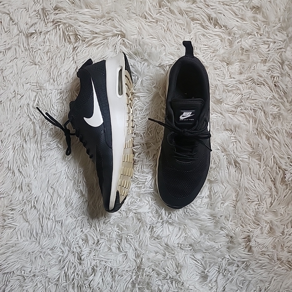 Nike Air Max Thea Sneakers Women's Size 8.5